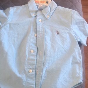 Short sleeve button down